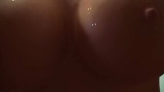 Bouncing tits