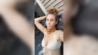 Hottub Toy Fun