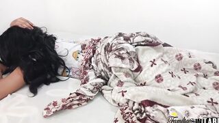 compartiendo cama con mi cuñada lleno de semen su coño y boca