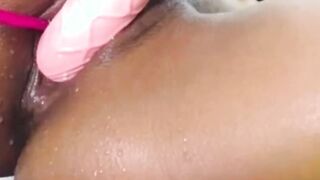 I couldn’t stop squirting 