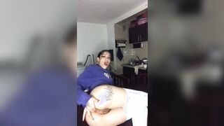 Rica Masturbacion anal, Arigato_gatt se viene por atrás