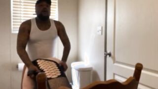 HARDCORE INTERRACIAL BREEDING MY BUBBLE ASS WHITE PET!!!