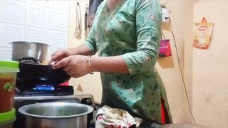 desi Hottie fiance get banged while cooking