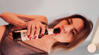 Goddess striptease dance inside nice hotel room - Polish hoe JoPlum
