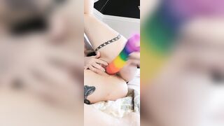 Little bimbo solo squirt