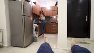 She didn't want to cook and I pounded her into the kitchen and cum on her cunt-Dickforlily