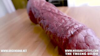 THE THEENG SEX TOY REVIEW