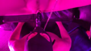 Gf let her servant screwed her with vibrator mask (switch)