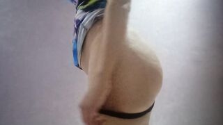 Naked to clothed - What do you think of my Goddess body ?