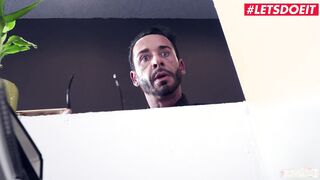 BUMSBUERO - Big Jugs Dark Hair Jacky Lawless Get Her Sweet Snatch Boned At Work - LETSDOEIT