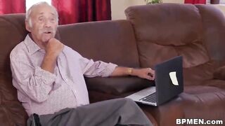 Good blonde Presley Carter is fucking two vulgar guys