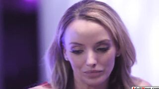 AdultMovs.com - Long melons stepmom squirting from fucking