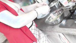 milf mommy babe Frina continues her naked cooking. Today on