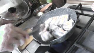 Naked Cooking. Goddess mommy Mom Frina into peignoir without underwear