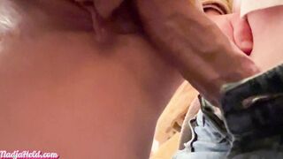 women Gets Boned inside the shopping mall for the first time