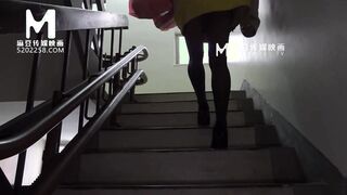 ModelMedia Asia-Multiplayer Beauty Pot-Ling Wei-MD-0238-Best Original Asia Porn Clip