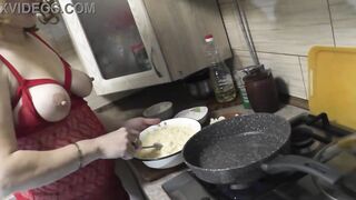 mom Goddess mommy Frina continues her nude cooking. Into sensual