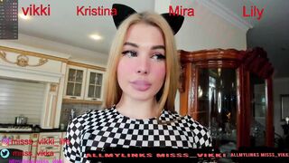 4 girlfriends are vulgar and can't restrain themselves MissVicky