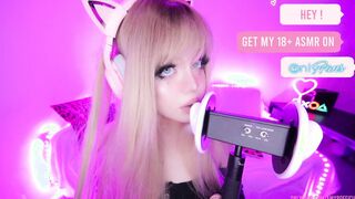 KAWAII HUGE JUGS CUNT WITH MOUTH TRIES TO SPEAK SPANISH