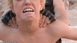 Ramon Nomar boned slaves into a desert