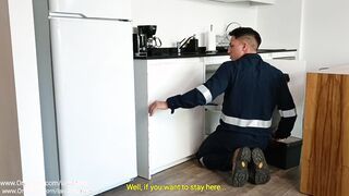 Argentinian skank blows penis and fucks the technician for payment
