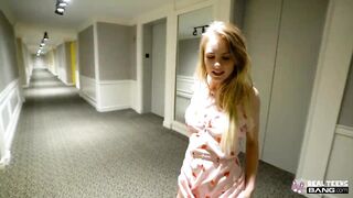 Real 18 yo Yo - Cute Blonde 19 Year Mature Eats Ass And