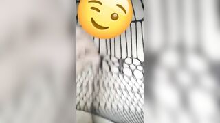 مزوجة كازاويا محرومة من الحوى تلاقيتها فاطرام ليلة وهي كتهز الزب ضربتو ليها فسوة حتى حزقت0714016319