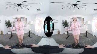 WETVR Long Tit Therapist Gets Her Fucked On Inside VR