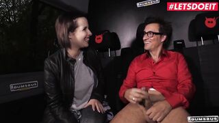 BUMSBUS - Curvy Dark Hair Pina Deluxe Get Nailed Deep Into Her Vagina Public - LETSDOEIT