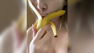 View how this bimbo fucks her mouth with a long banana