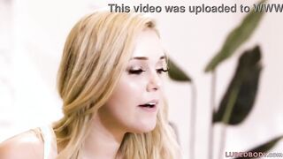 Charming grind turns in Beauty dyke sex - Kali Roses