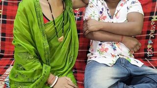 Seeing the bimbos of Bholi Bhaali Gao inside a sari,