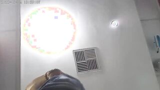 SPYCAM: UPSKIRT NO LINGERIE RANDOM GIRLS INSIDE MALL VOYEUR
