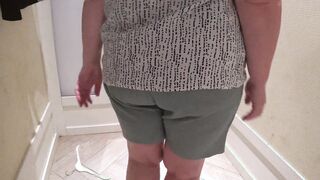 Secret camera into the fitting room spying on a old