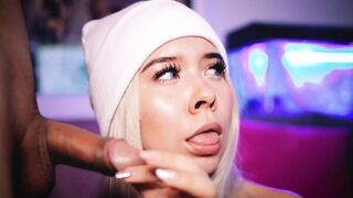 Bombshell blonde Valentina is eager to suck dick