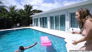 Big Boobed teenagers relaxes nude inside her pool