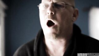 Man fucks latina teen to impregnate her