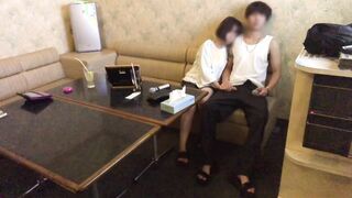 [Amateur] Amateur couples who are full of satisfaction with karaoke
