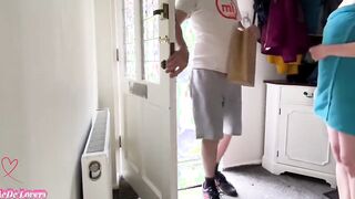 Delivery bro take my payment.