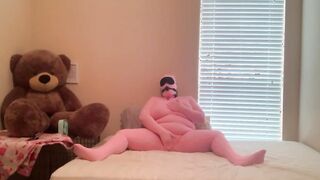 Pink Zentai BBW masturbating
