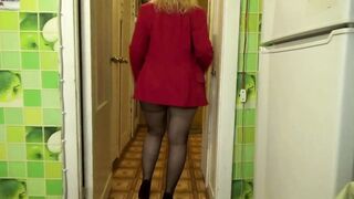 Cutie secretary flashing vagina
