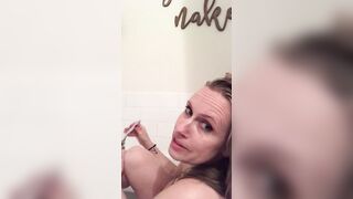 CUM got to know me - a playful chat and jugs rub down into the bath-tub with mom