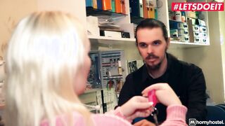 HORNYHOSTEL - (Julia Parker, Jean Pallett, Lovita Fate, Mark Aurel)
