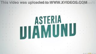Helping Hands Vulgar Cougar Part two - Asteria Diamond, SlimThick