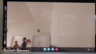 All Natural Blondie (Aiden Ashley) Spreads Her Snatch For Lucky