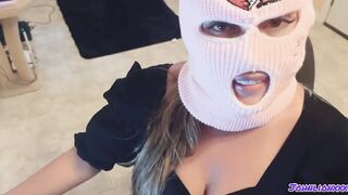 Boss skimaskrubi has concealed affair with her employee