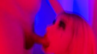 the photographer could not resist and after the photo shoot fuck a voluptuous performer into the hotel