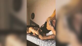 Hottie school women ride daddy's big dick