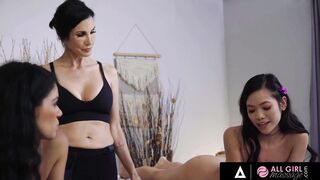 ALL CUNT WITH MOUTH STROKES - Vina Sky And Her Mistress Help