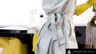MODERN-DAY SINS - Huge Jugs Maid Convinces Pervy Employee To